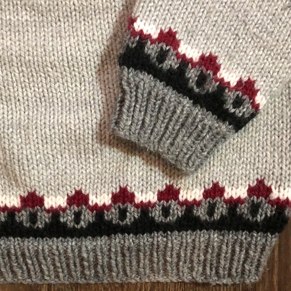 Vintage Oversized Handmade Freshman Sweater - Picture 4 of 13